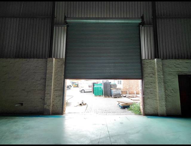 620M² WAREHOUSE TO LET IN CLAYVILLE